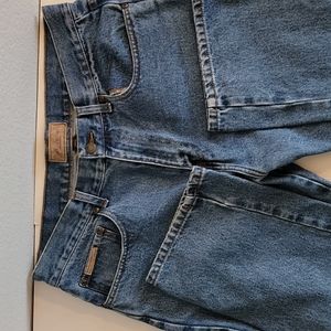 Clear Water Men's Jean Heavy 34 x 30 med blue straight leg